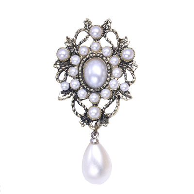 ATHENA COLLECTION - VINTAGE PEARL BROOCH - GOLD - BROOCH 51