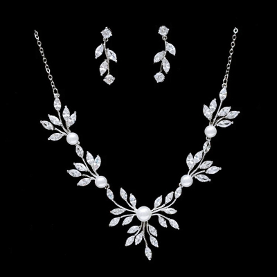 CUBIC ZIRCONIA COLLECTION - STARLET GLAM NECKLACE SET - CZNK217 SILVER