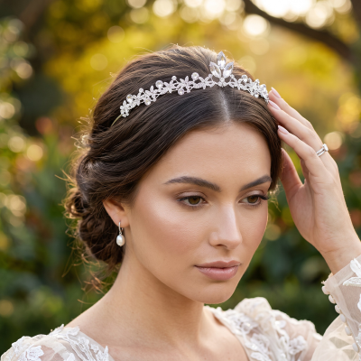 ATHENA COLLECTION - DAINTY SPARKLE TIARA - AHB241 SILVER 
