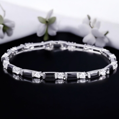 CUBIC ZIRCONIA COLLECTION - DAINTY DAZZLE BRACELET - BR178 JET 