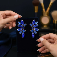 ATHENA COLLECTION - CRYSTAL ELEGANCE EARRINGS - CZER910 SAPPHIRE
