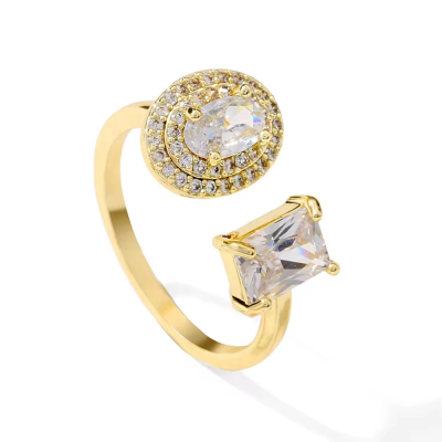 CUBIC ZIRCONIA COLLECTION - LUXE CRYSTAL RING - ADJUSTABLE (R20) GOLD 