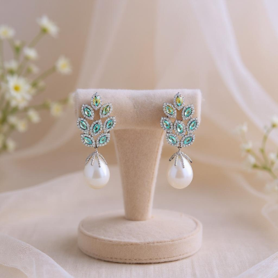 CUBIC ZIRCONIA COLLECTION - VINTAGE INSPIRED PEACOCK FEATHER DROP EARRINGS - CZER918 
