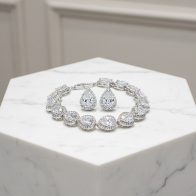 CUBIC ZIRCONIA COLLECTION - CRYSTAL TREASURE BRACELET SET - SILVER
