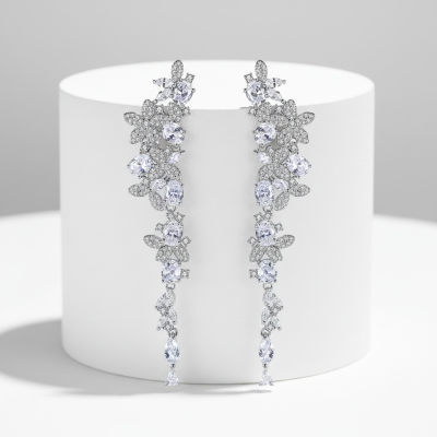 CUBIC ZIRCONIA COLLECTION - CRYSTAL CACADE EARRINGS- CZER933 SILVER