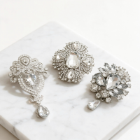 EXQUISITE VINTAGE INSPIRED BROOCH COLLECTION - 1