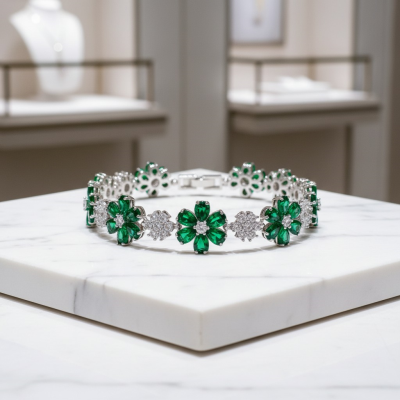 CUBIC ZIRCONIA COLLECTION - GLITZY GLAM FLOWER BRACELET - EMERALD (BR176)