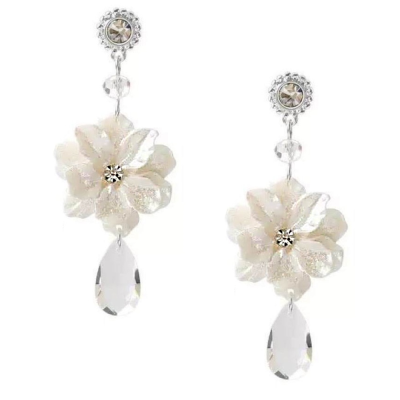 ATHENA COLLECTION - RADIANCE FLOWER EARRINGS - CZER646 