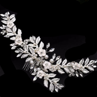 ATHENA COLLECTION - PRETTY EXTRAVAGANCE HAIR COMB - HC229 SILVER