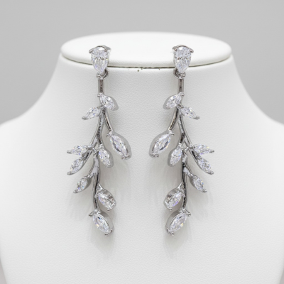 CUBIC ZIRCONIA COLLECTION - DAINTY VINE EARRINGS - CZER926 SILVER 