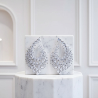 CUBIC ZIRCONIA COLLECTION - GLAM STARLET EARRINGS - SILVER CZER956