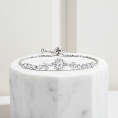 CUBIC ZIRCONIA COLLECTION - CHIC ADJUSTABLE CRYSTAL BRACELET - BR181 SILVER 