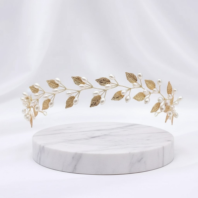 ATHENA COLLECTION - VINE OF PEARLS - HP228 GOLD